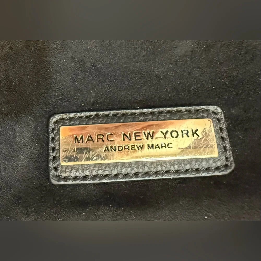 Andrew Marc/Marc New York Small Crossbody Black Bag W/Gold Accents‎ Exude Luxury